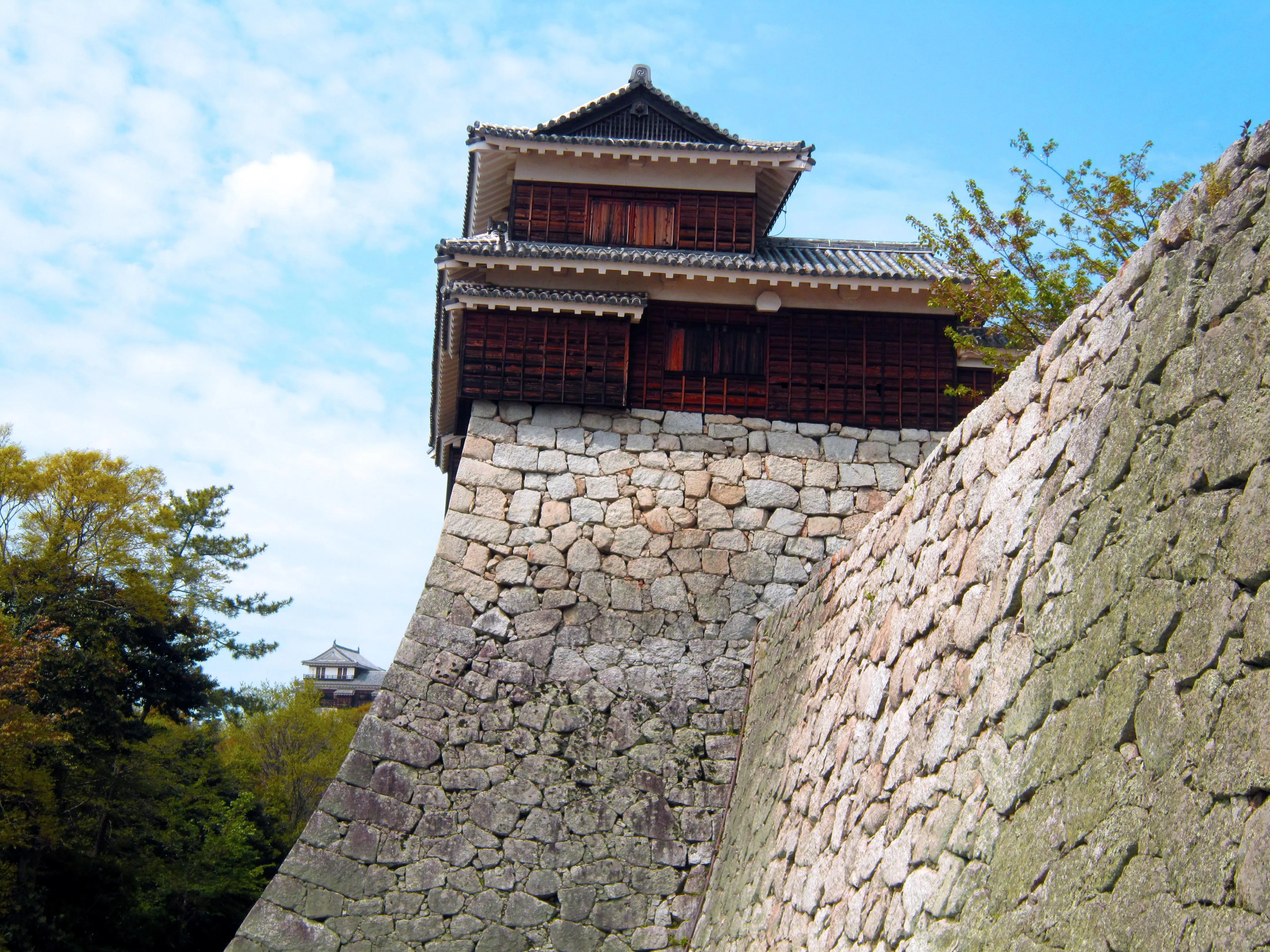 Matsuyama Castle, Ehime, Japan [OC] [4320x3240] | Scrolller