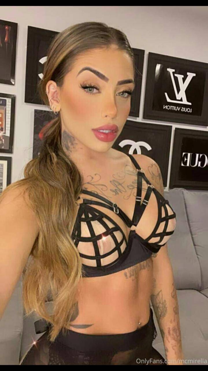 Vem conferir vídeo gozando gostosinho R $20,00 reias no pix envio algumas f...