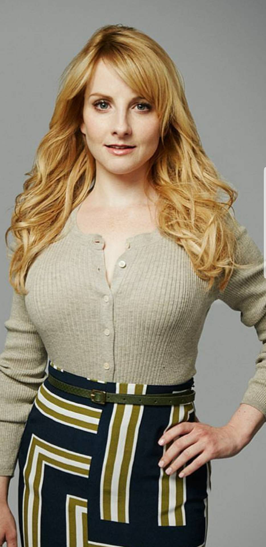 Melissa Rauch Scrolller