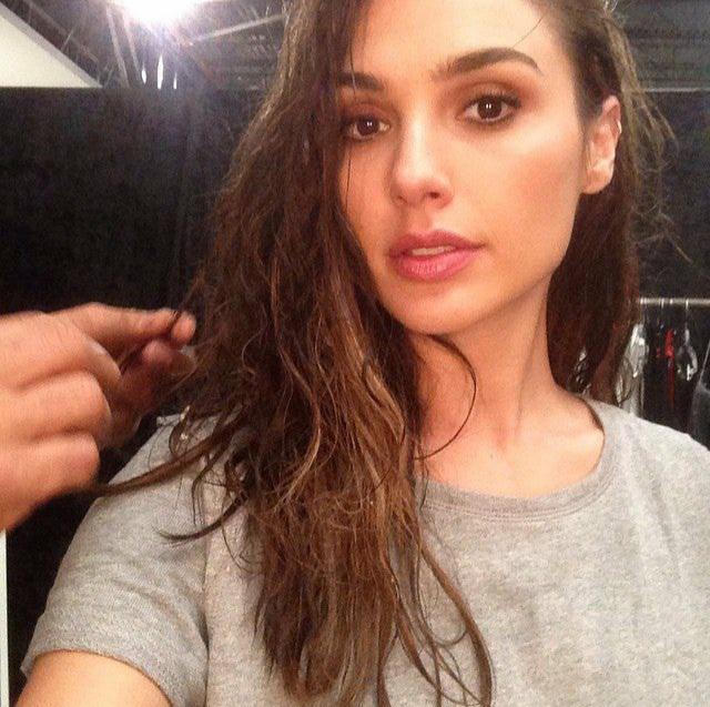 Mommy Gal Gadot Just Got Out From Shower And Saw The Way You Look At Her She Said No Because 4341