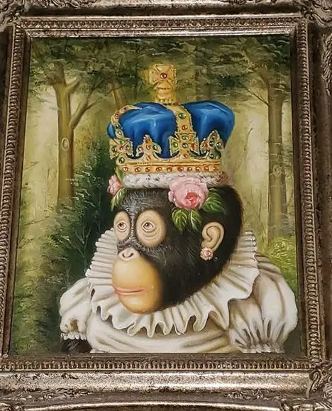 Monke Queen