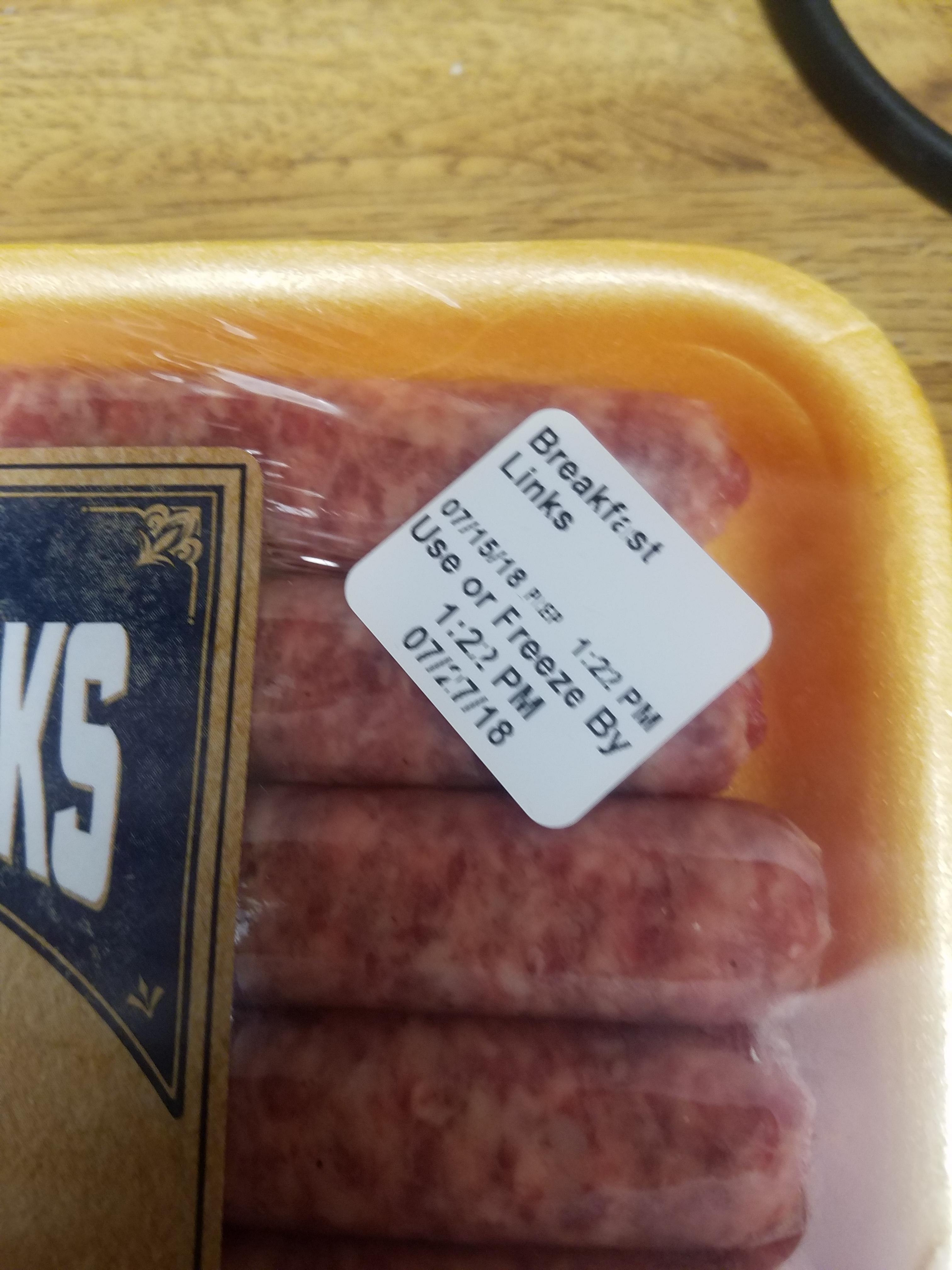my-breakfast-sausage-has-an-expiration-time-scrolller