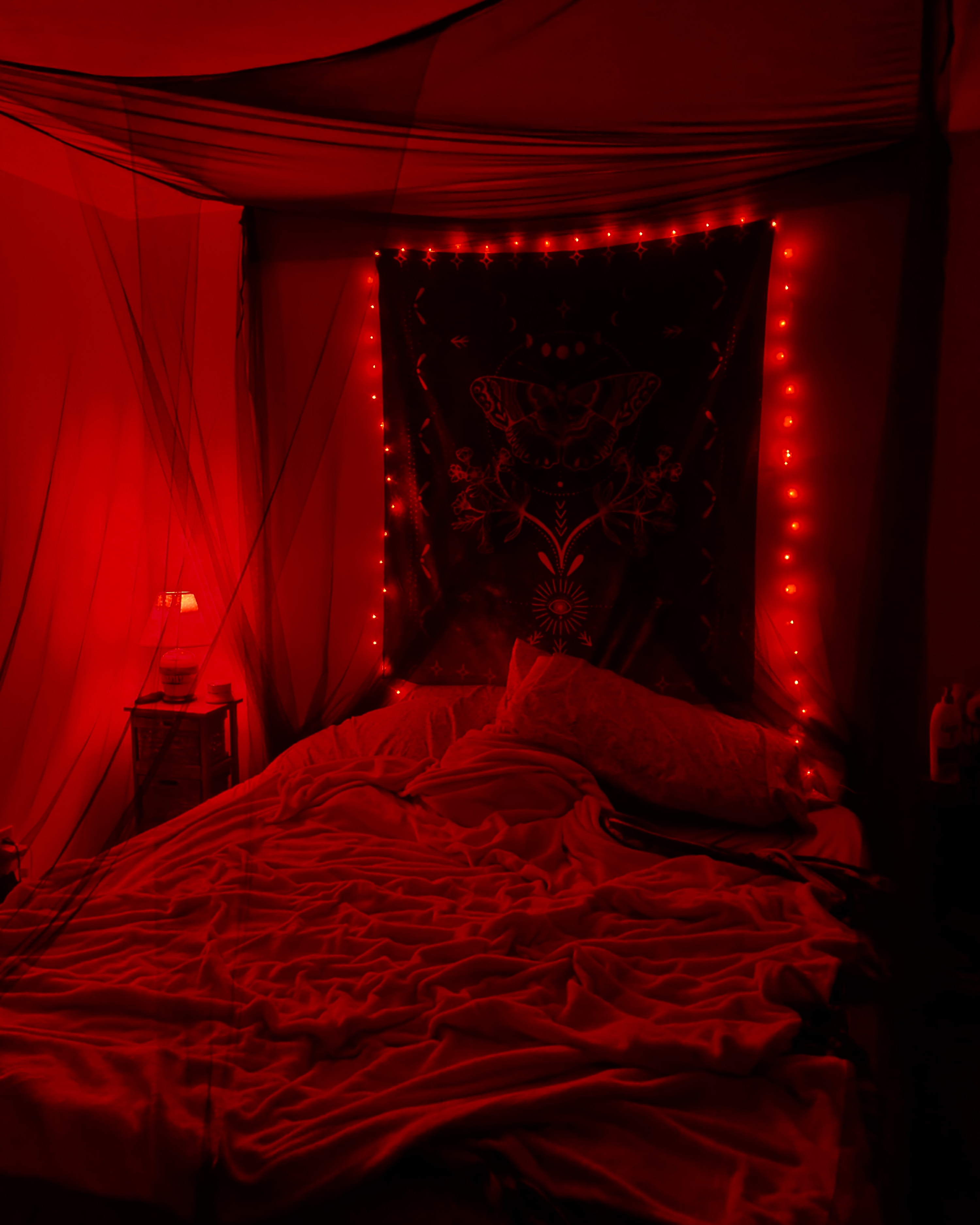 My cozy bed setup 🥰🖍 Scrolller