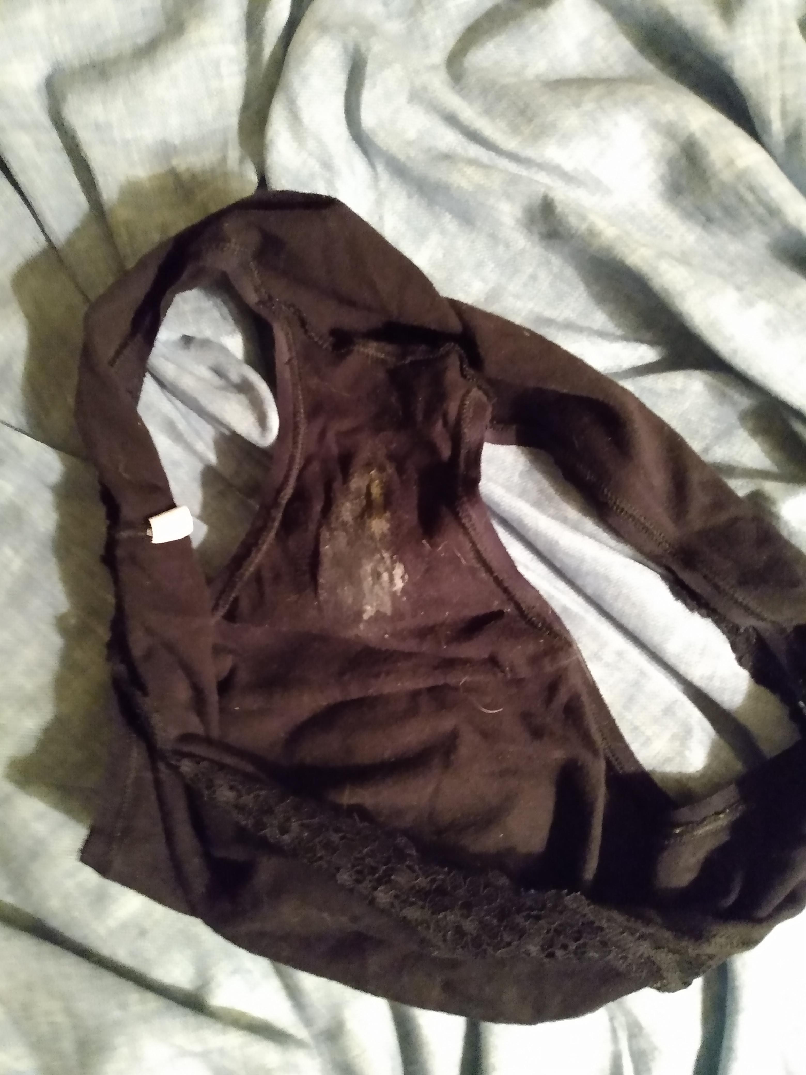 My daughter's panties | Scrolller