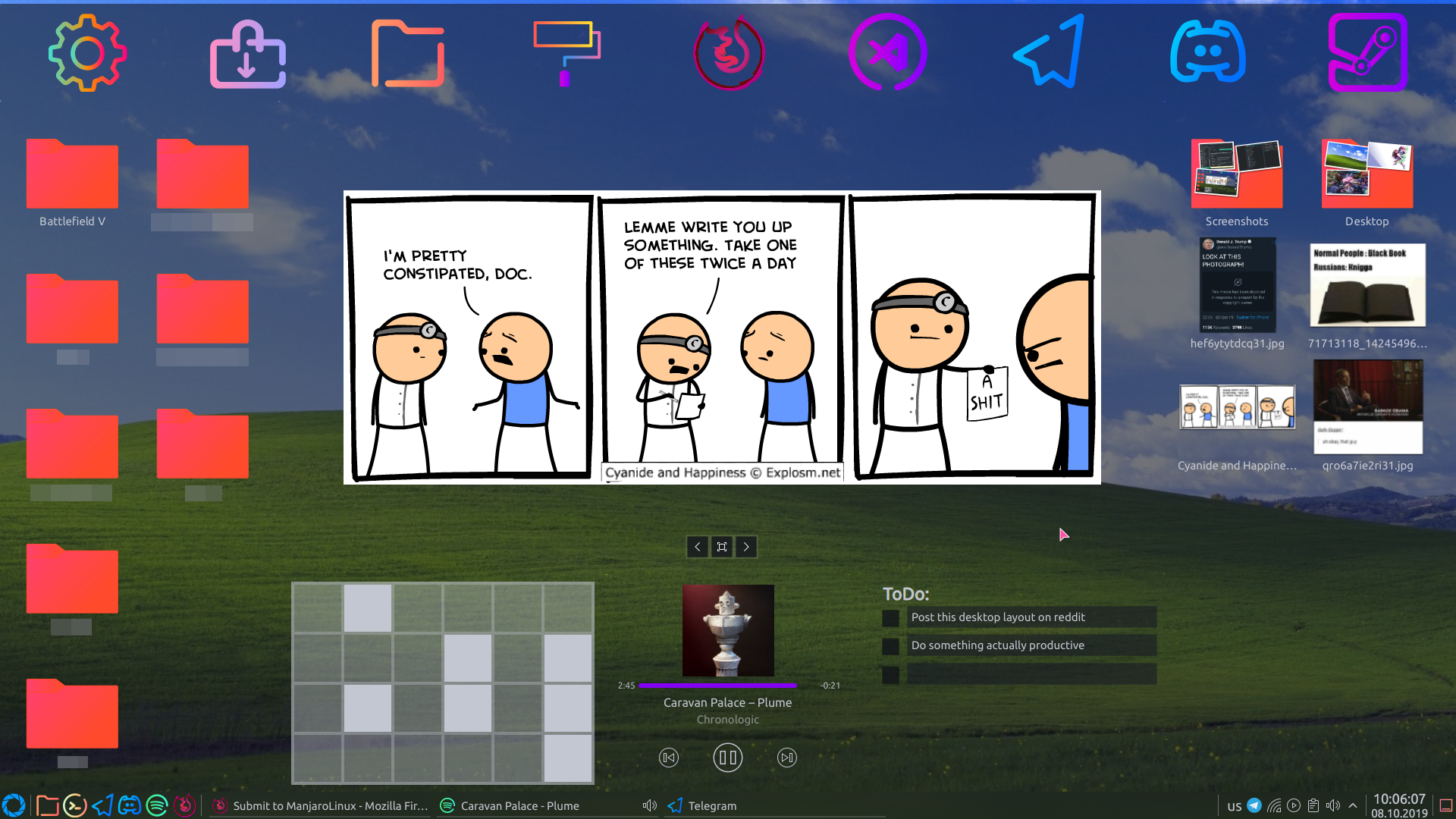 My new desktop layout, finally perfected almost everything, never going ...