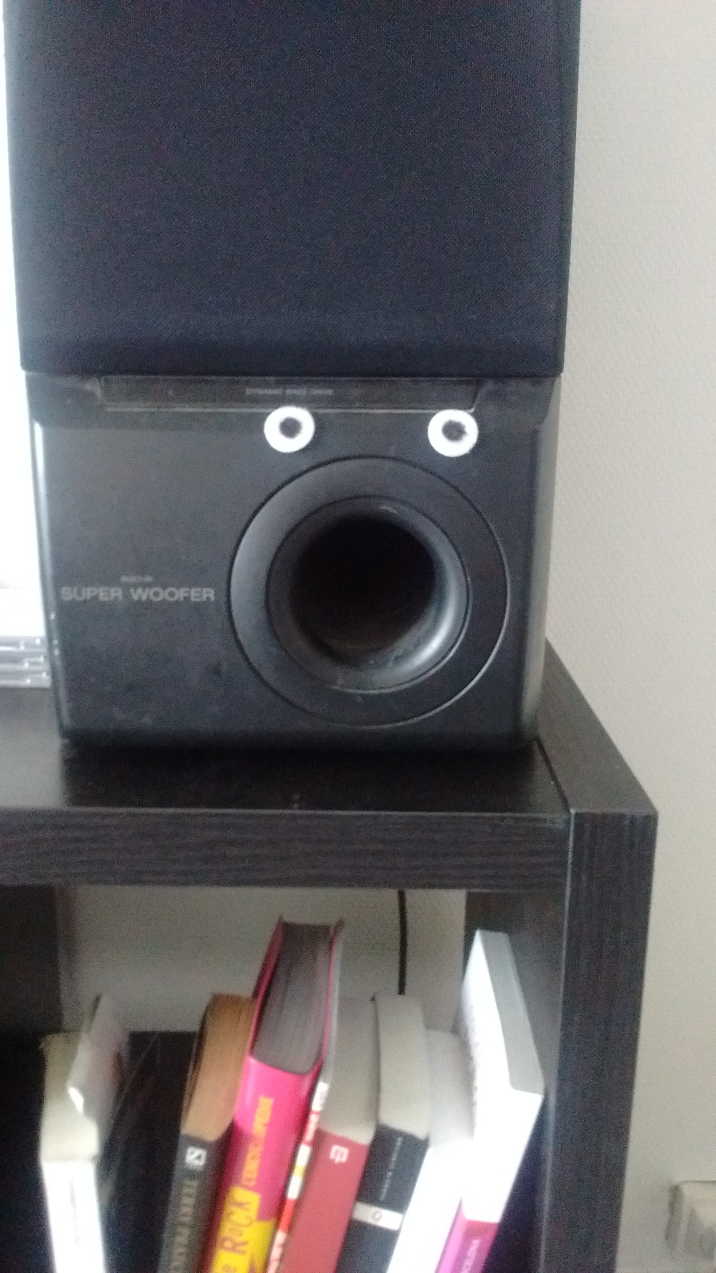 My speaker is constantly surprised Scrolller