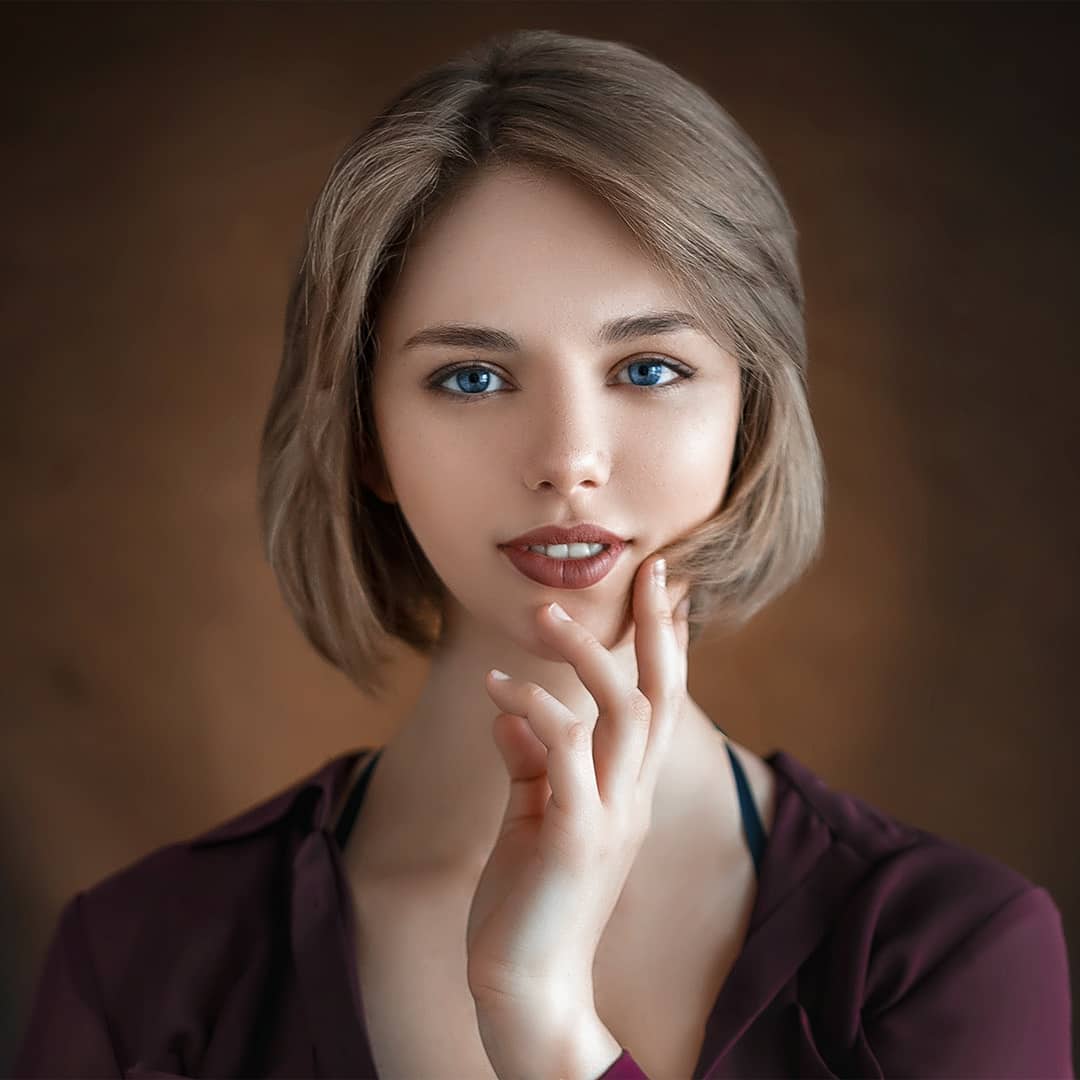 Nastya Yumasheva Scrolller