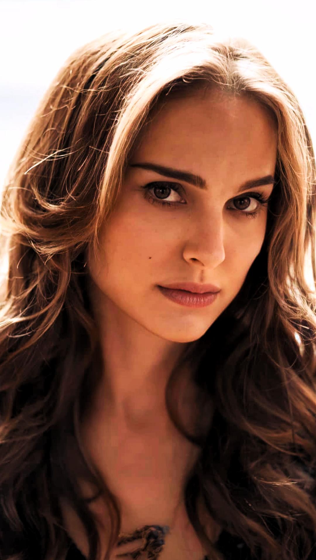 Natalie Portman's mole is so hot. | Scrolller