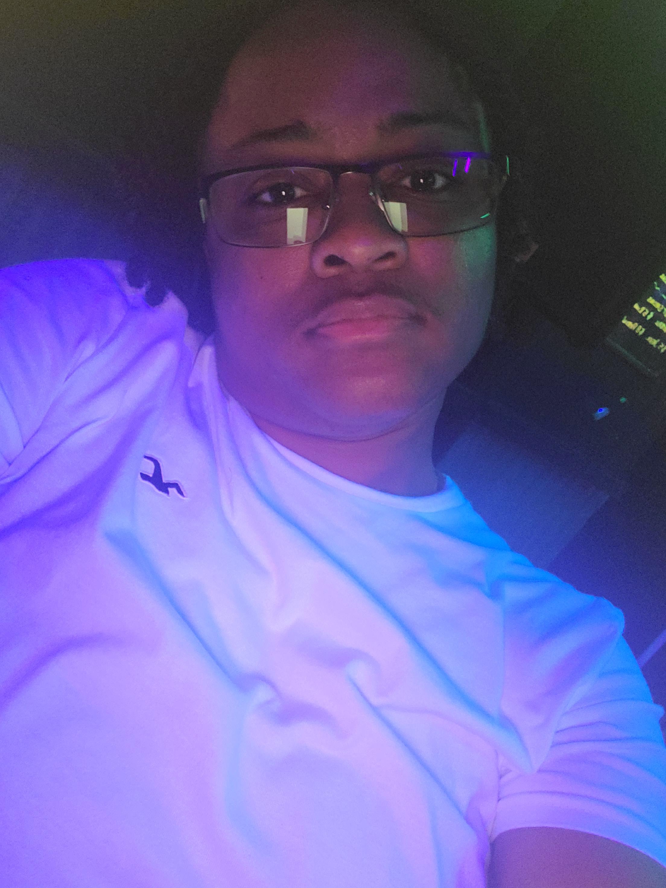 Need Friends Scrolller