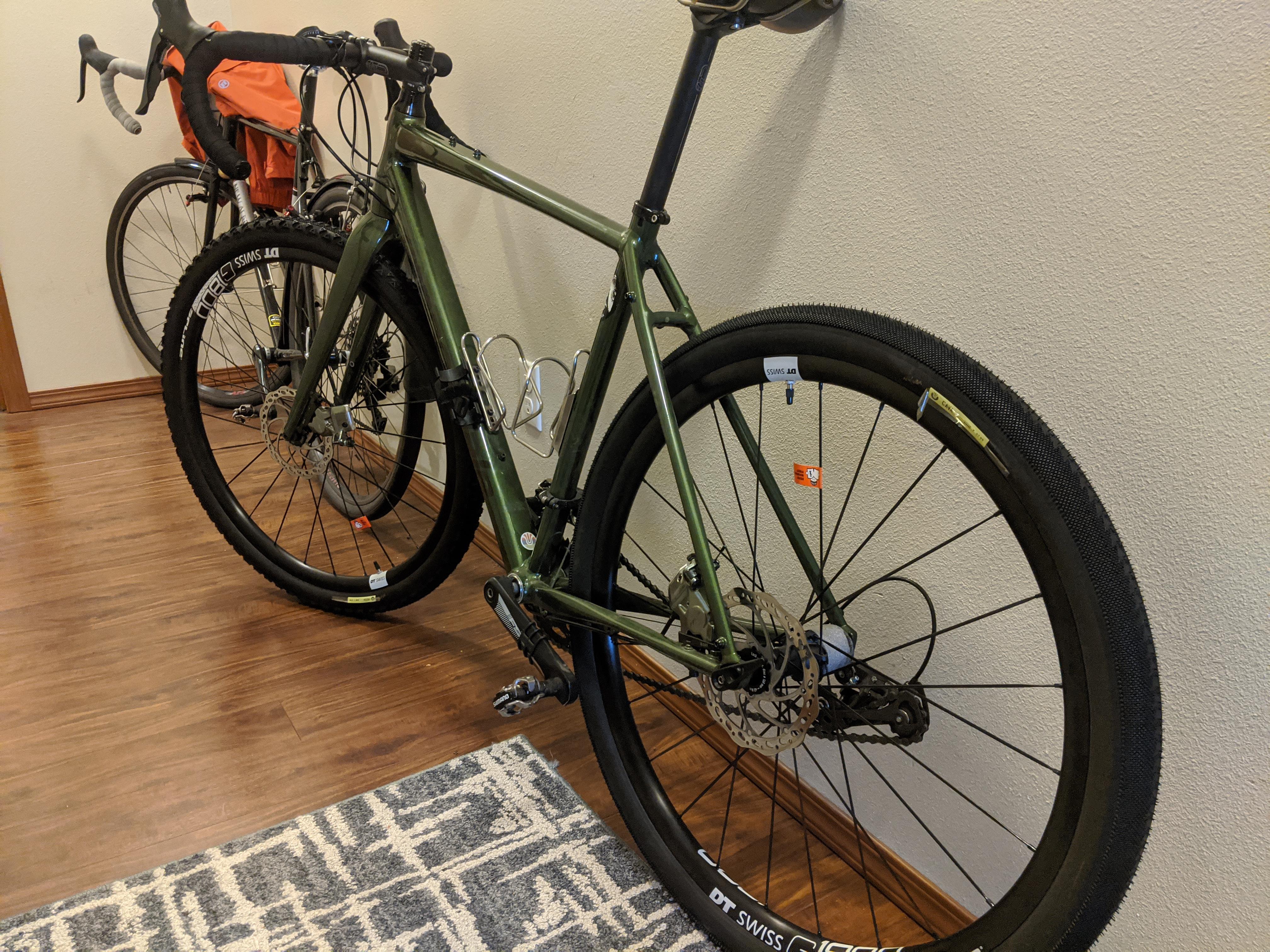 New wheelset! 650b conversion. I don't have all the tools and parts yet ...