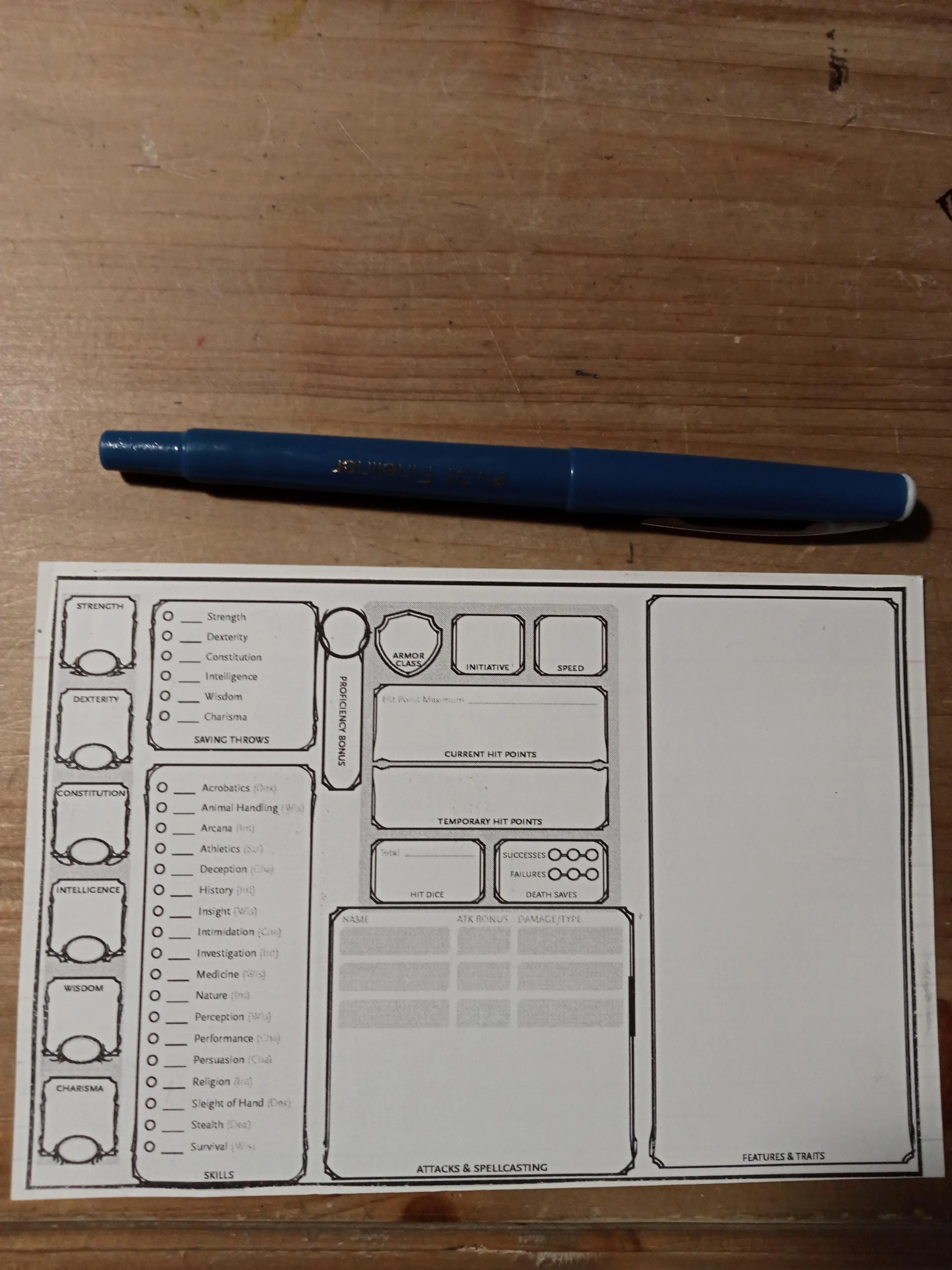 [OC] I made a character sheet that fits on an index card (15×10cm) to ...