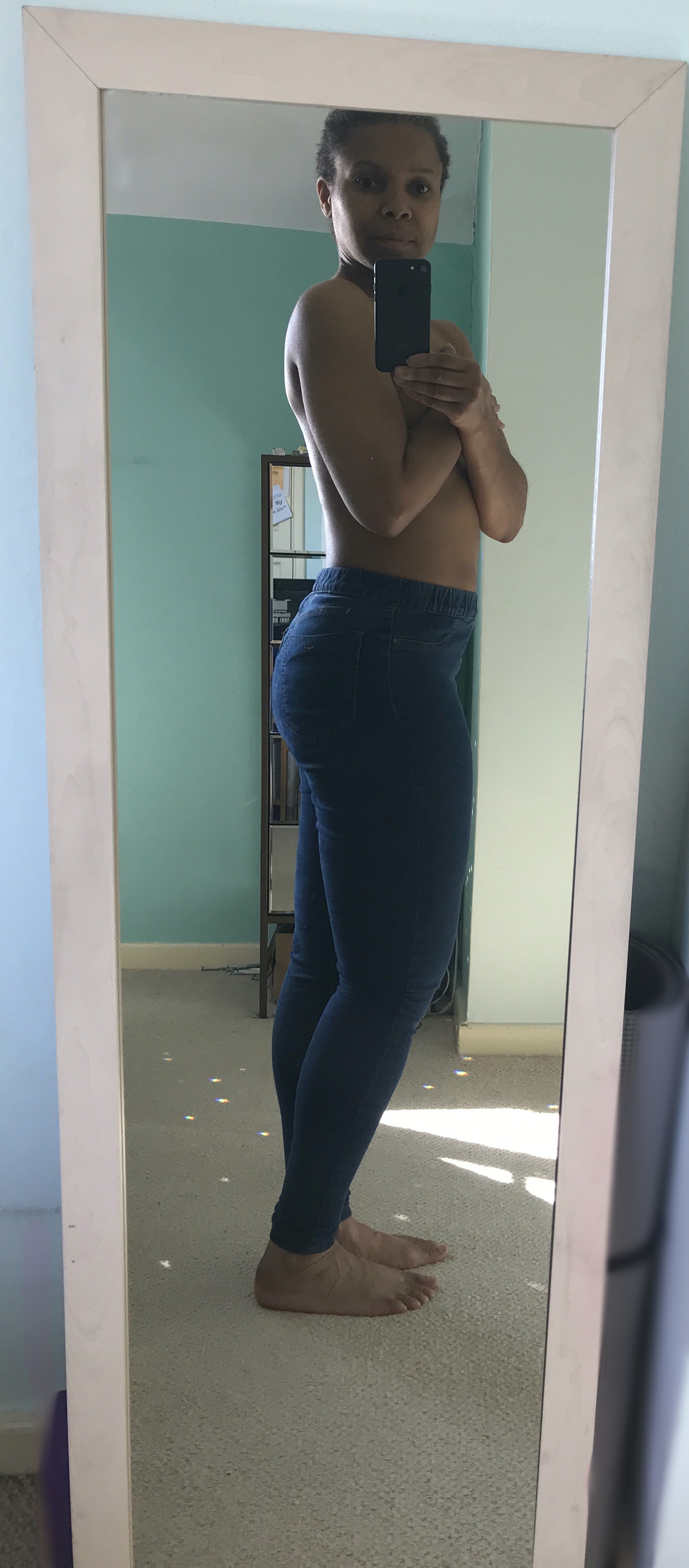 My calves and thighs are hugged so tight in these!! Scrolller