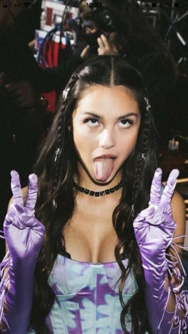 Olivia Rodrigo is just waiting to be absolutely drenched in cum | Scrolller