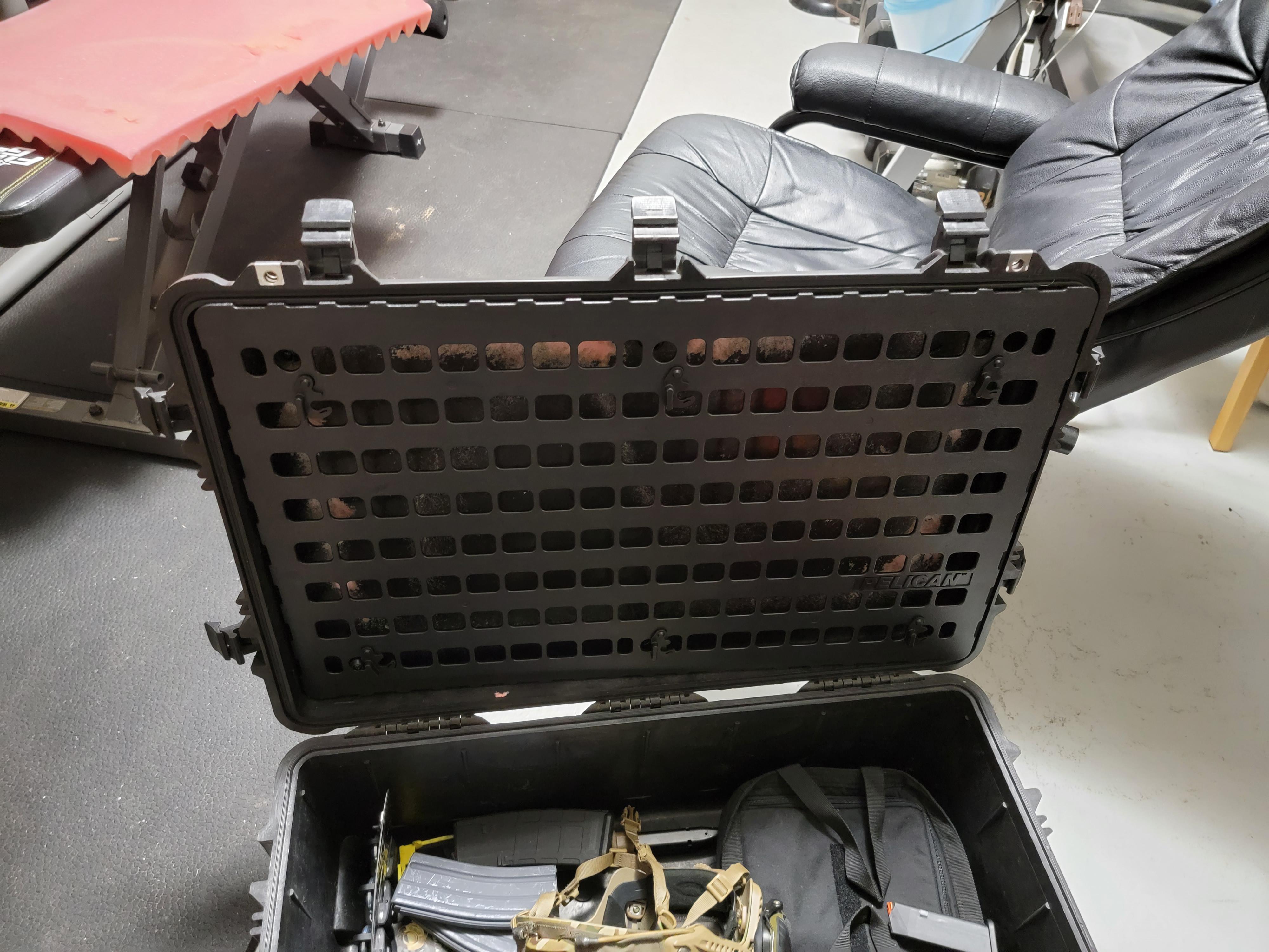 Pelican molle panel doesnt fit. | Scrolller