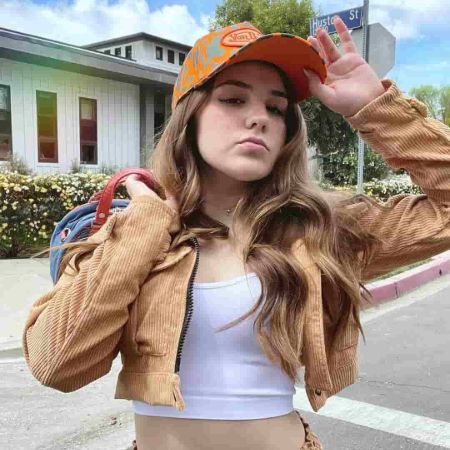 Piper Rockelle Ready For A big day!! Scrolller