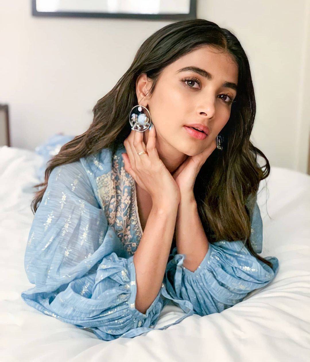 Pooja Hegde | Scrolller