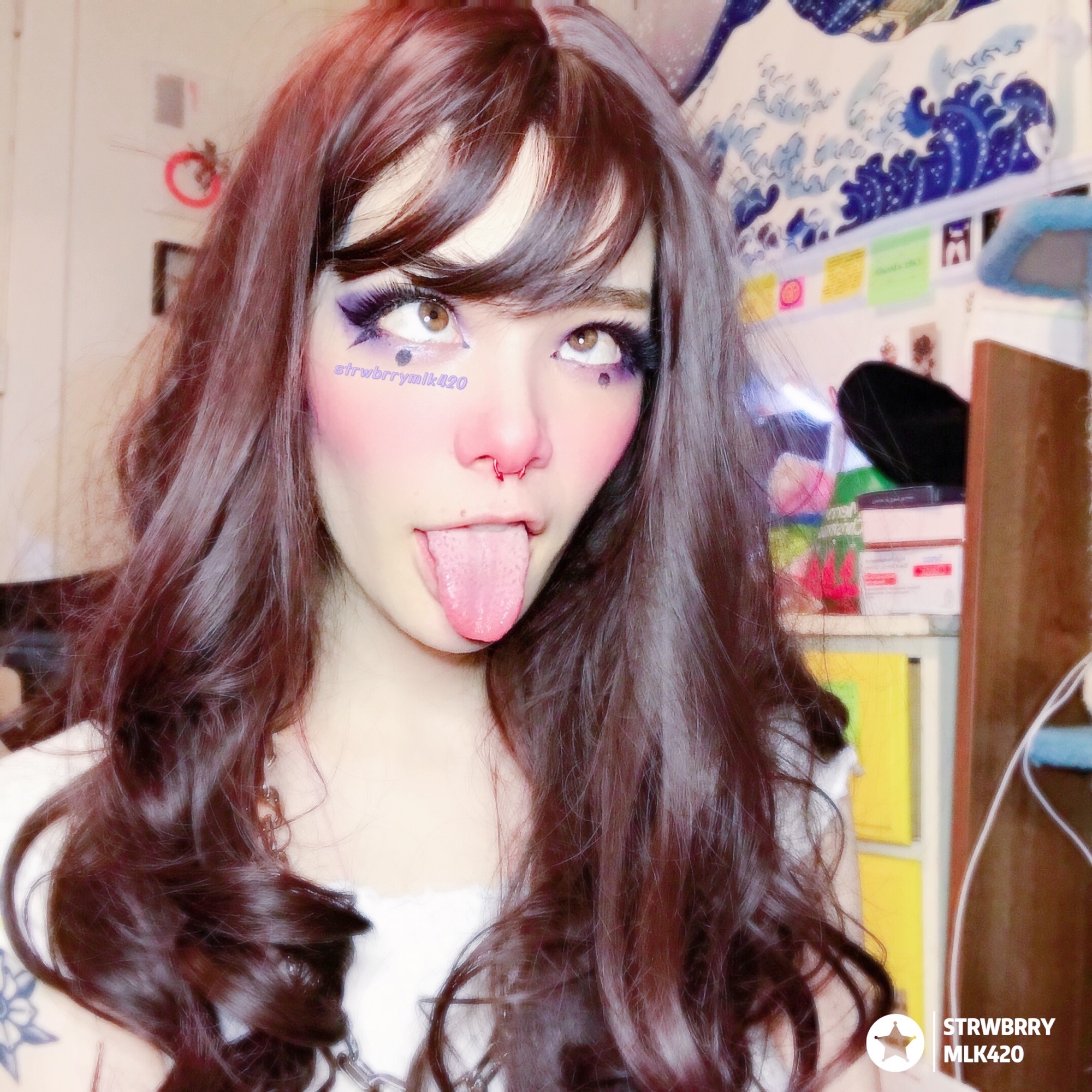 pretty dolly x | Scrolller