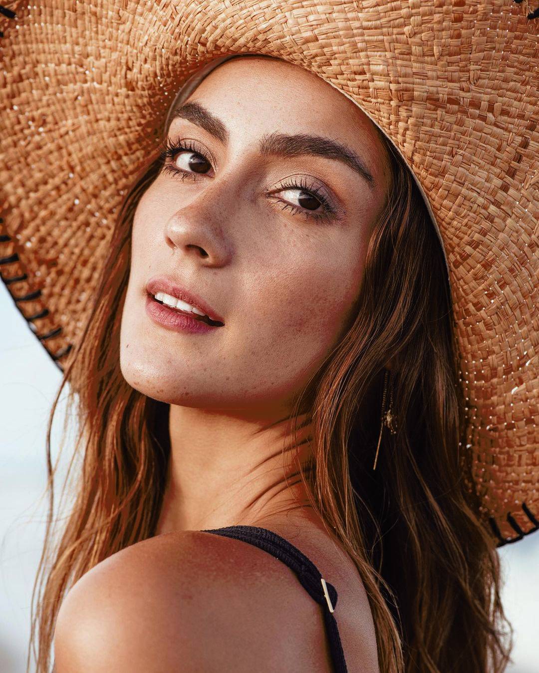 Priscilla Ricart | Scrolller