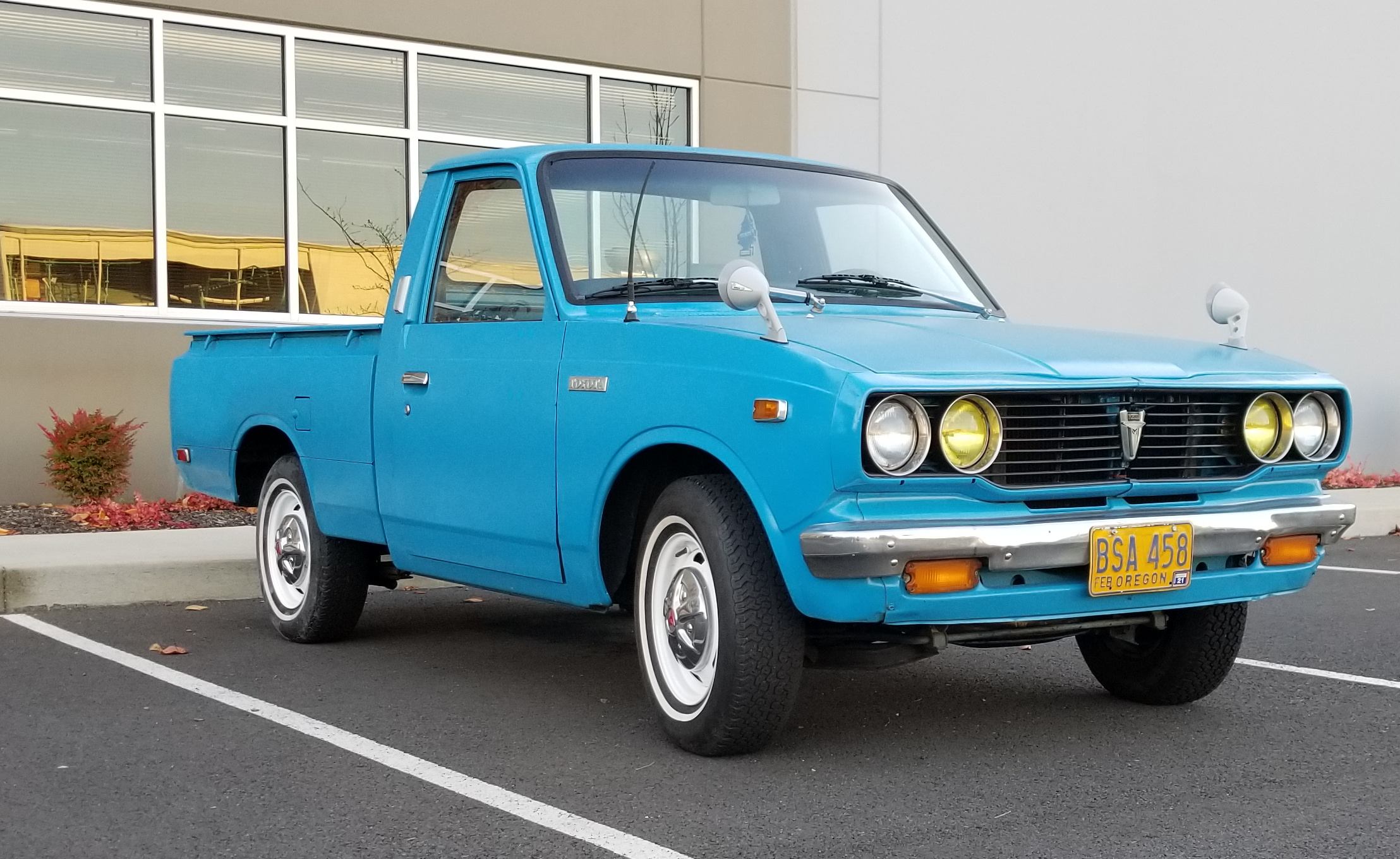 Put some work into my 1976 Toyota pickup over the weekend. | Scrolller