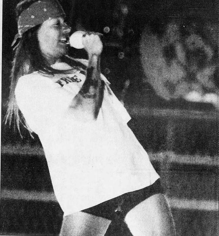 Rare Photo of Axl Rose at the famous Montreal Riot Concert on August ...