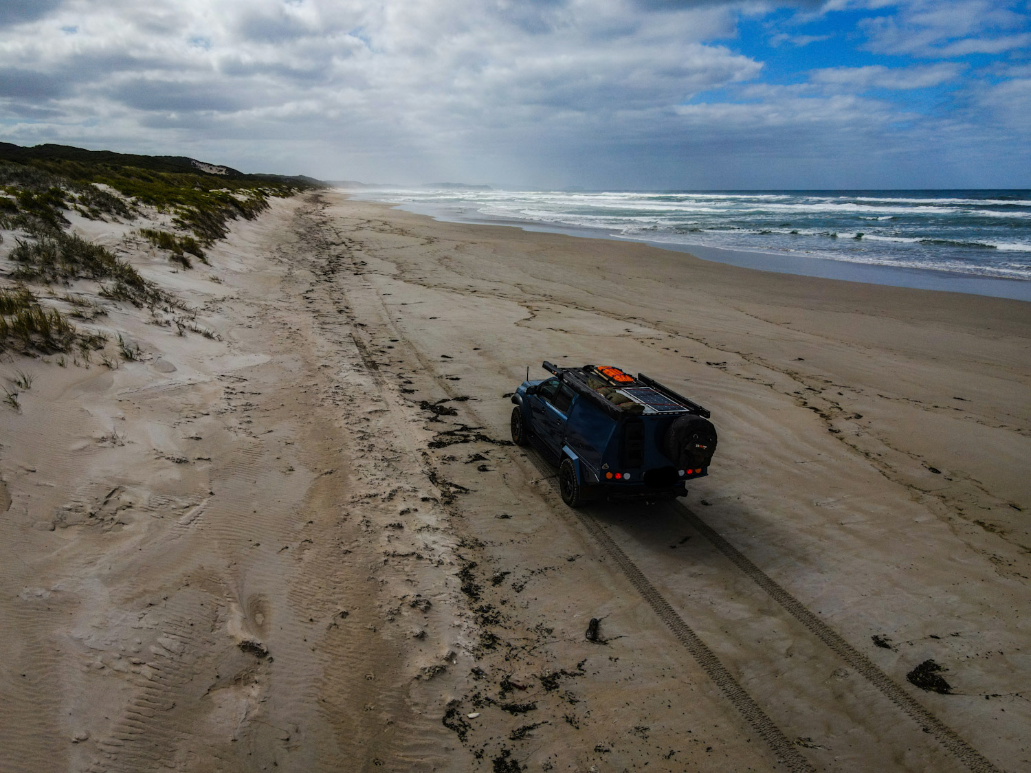 Safest place to overland in Australia. Keep the snakes on the left and ...