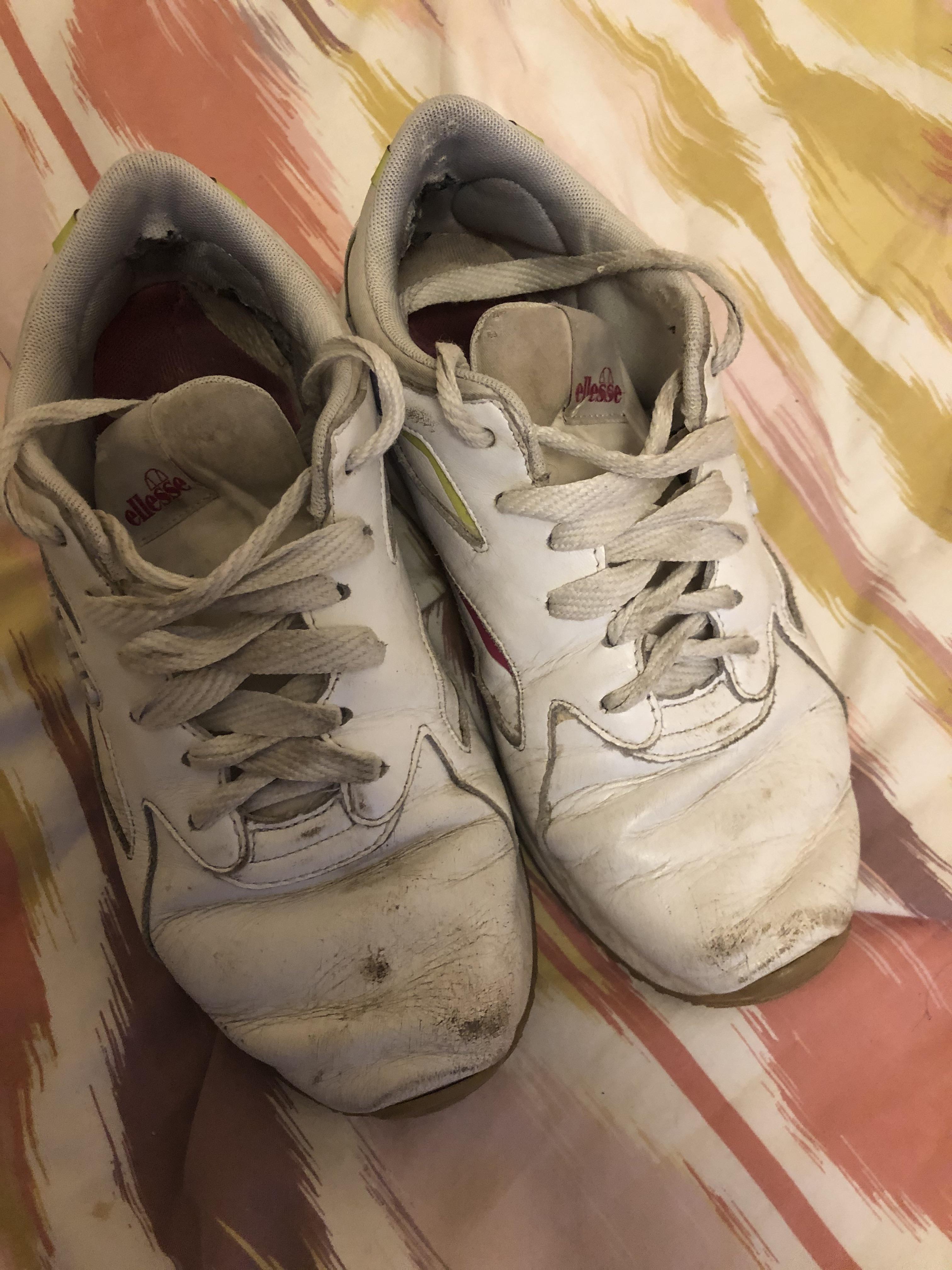selling-disgusting-smelly-dirty-trainers-i-ve-worn-nearly-every-day