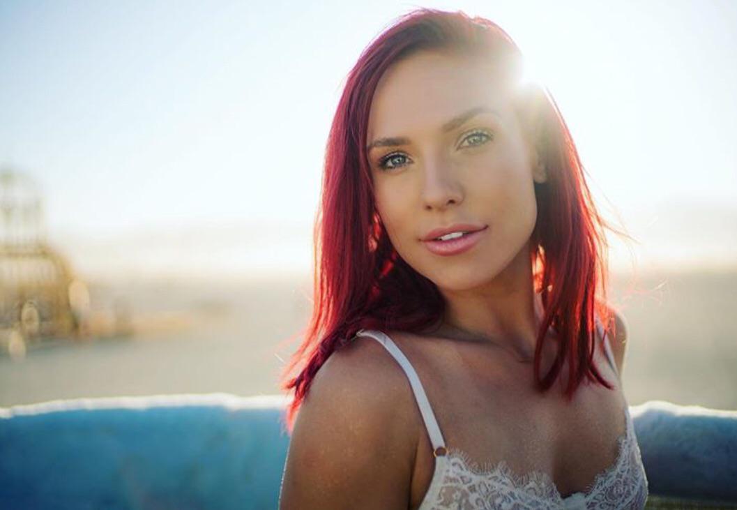 Sharna and some sunshine | Scrolller