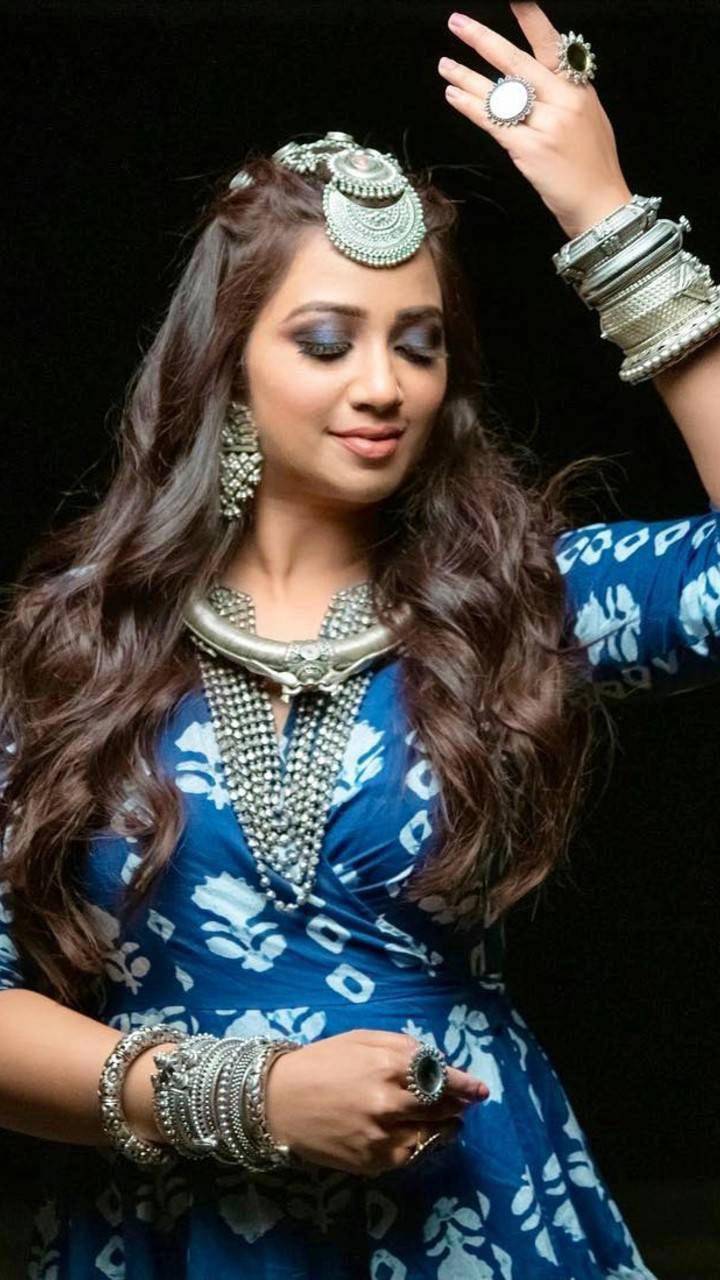 Shreya Ghoshal | Scrolller