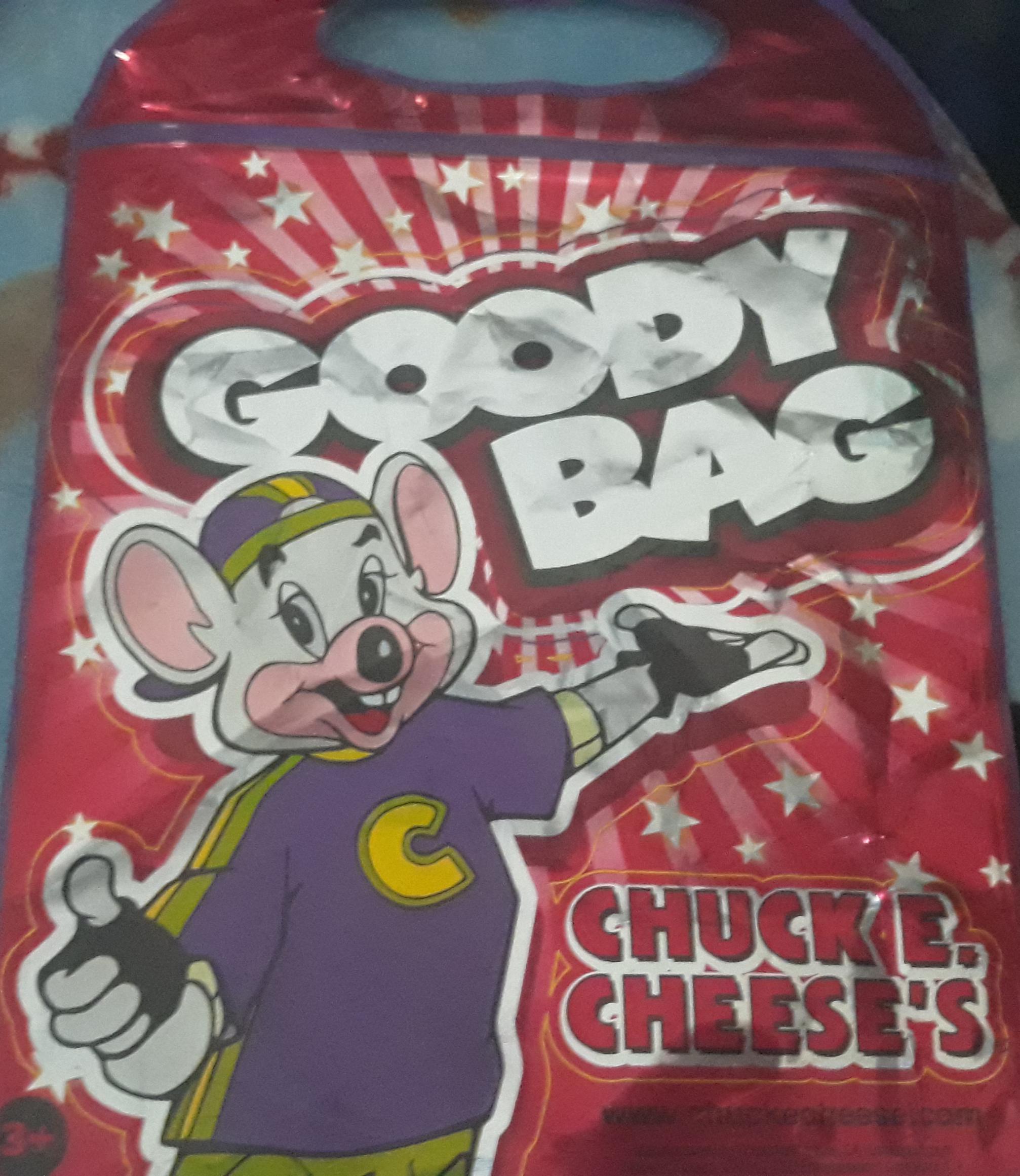 Still have my chuck e cheese goodie bag from when I was 6 Scrolller