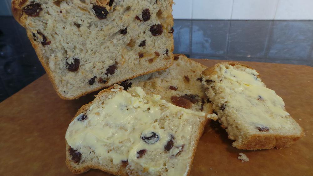 sultana-bread-scrolller