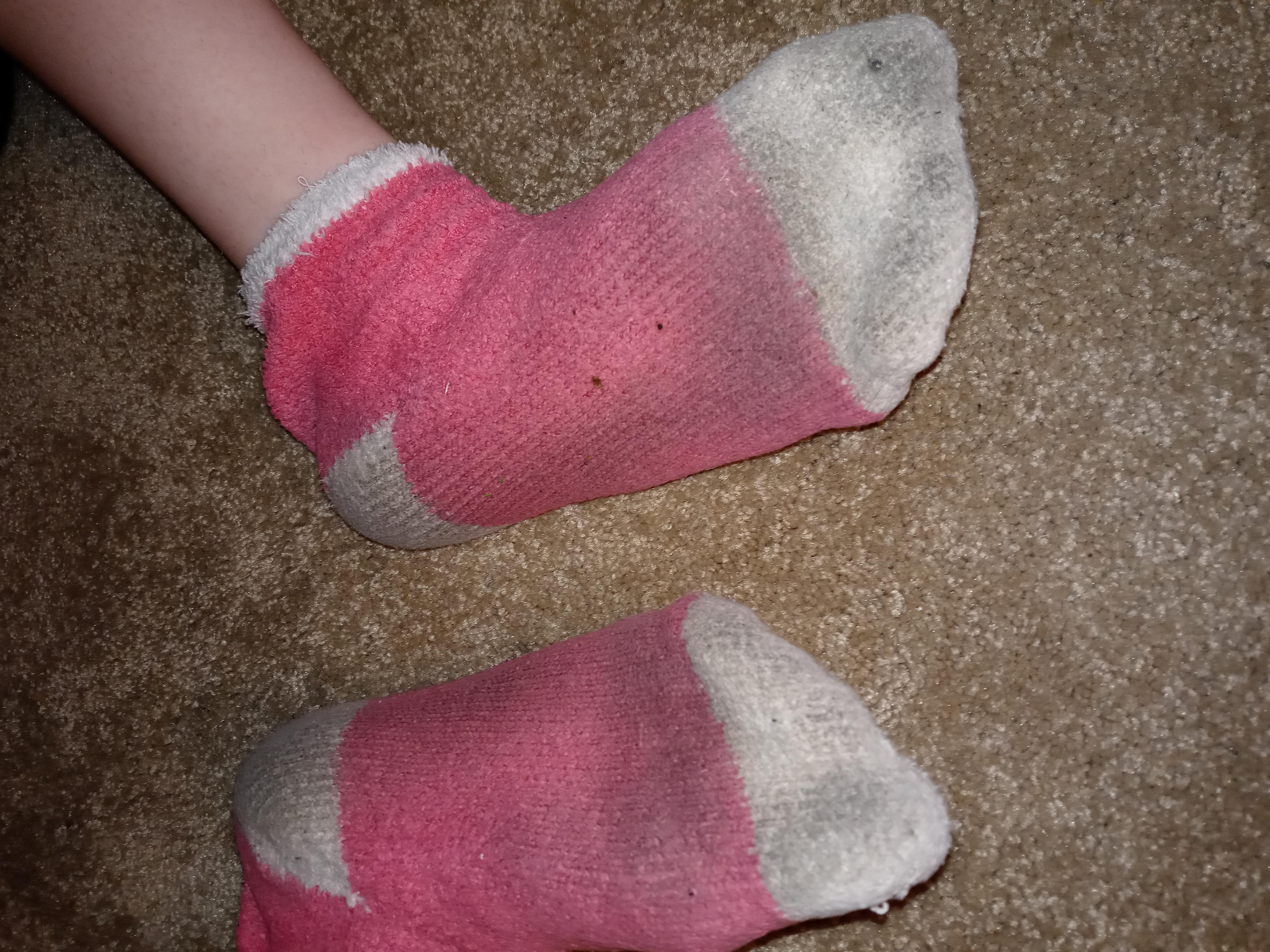 These Fuzzy Socks Smelly Like Sweaty Frito Bliss Worn For 3 Days 