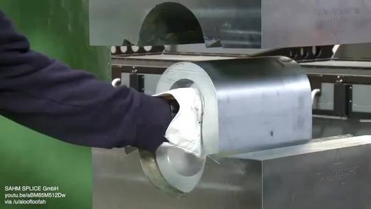 Hydraulic swager makes a giant wire rope sling | Scrolller