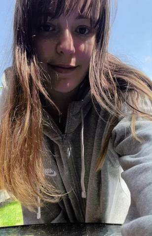 Bouncing titties in the sun 😋 | Scrolller