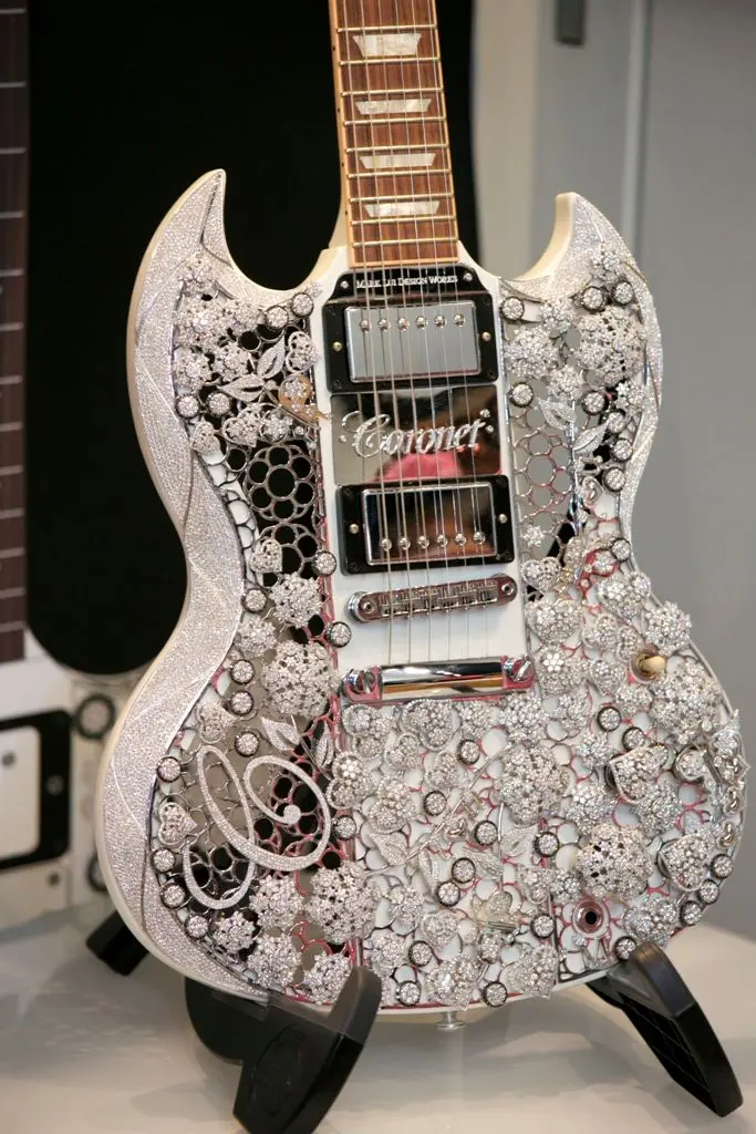 This is the most valuable guitar ever made. Called 'Eden of Coronet ...