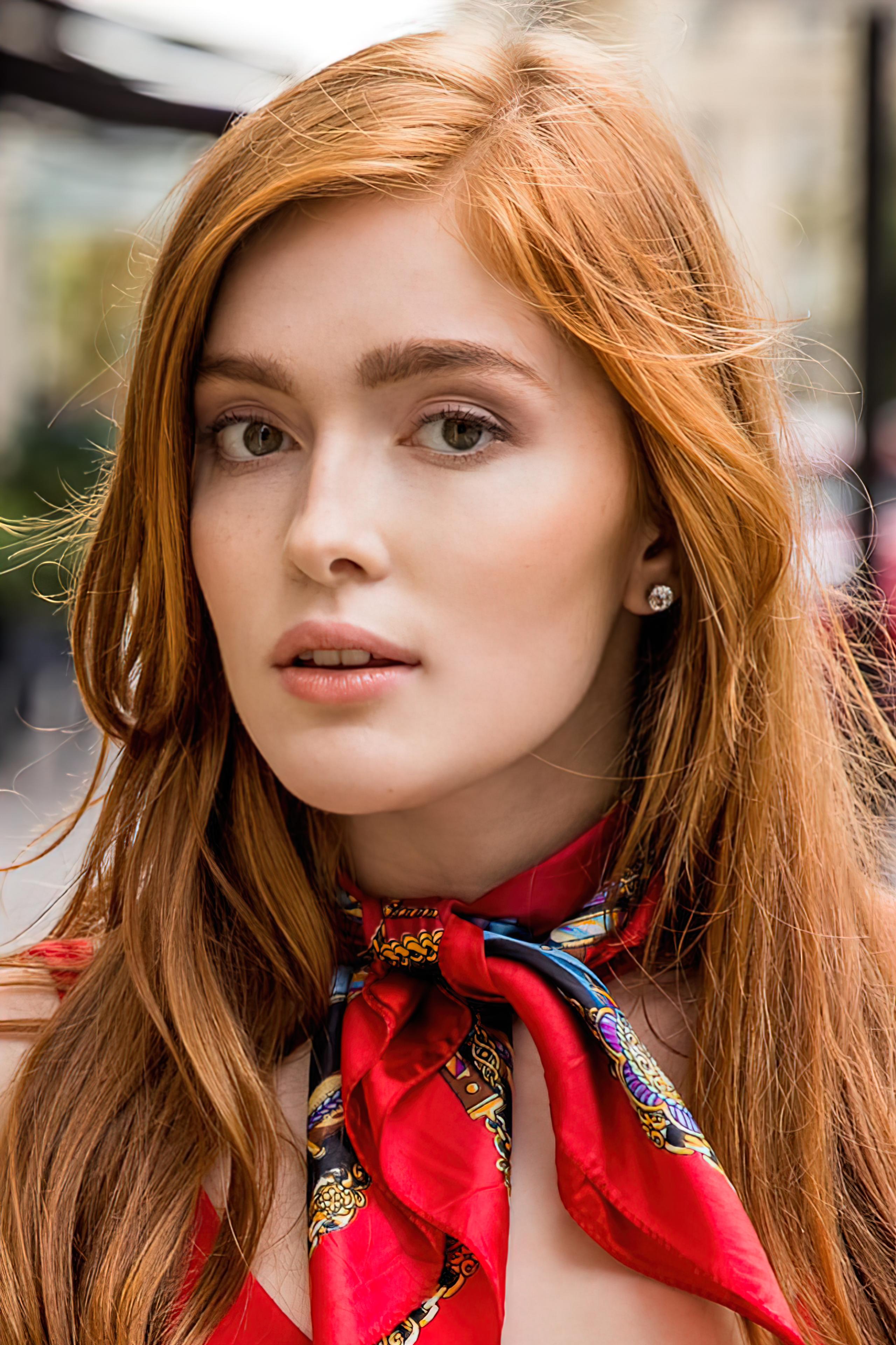 Jia Lissa | Scrolller