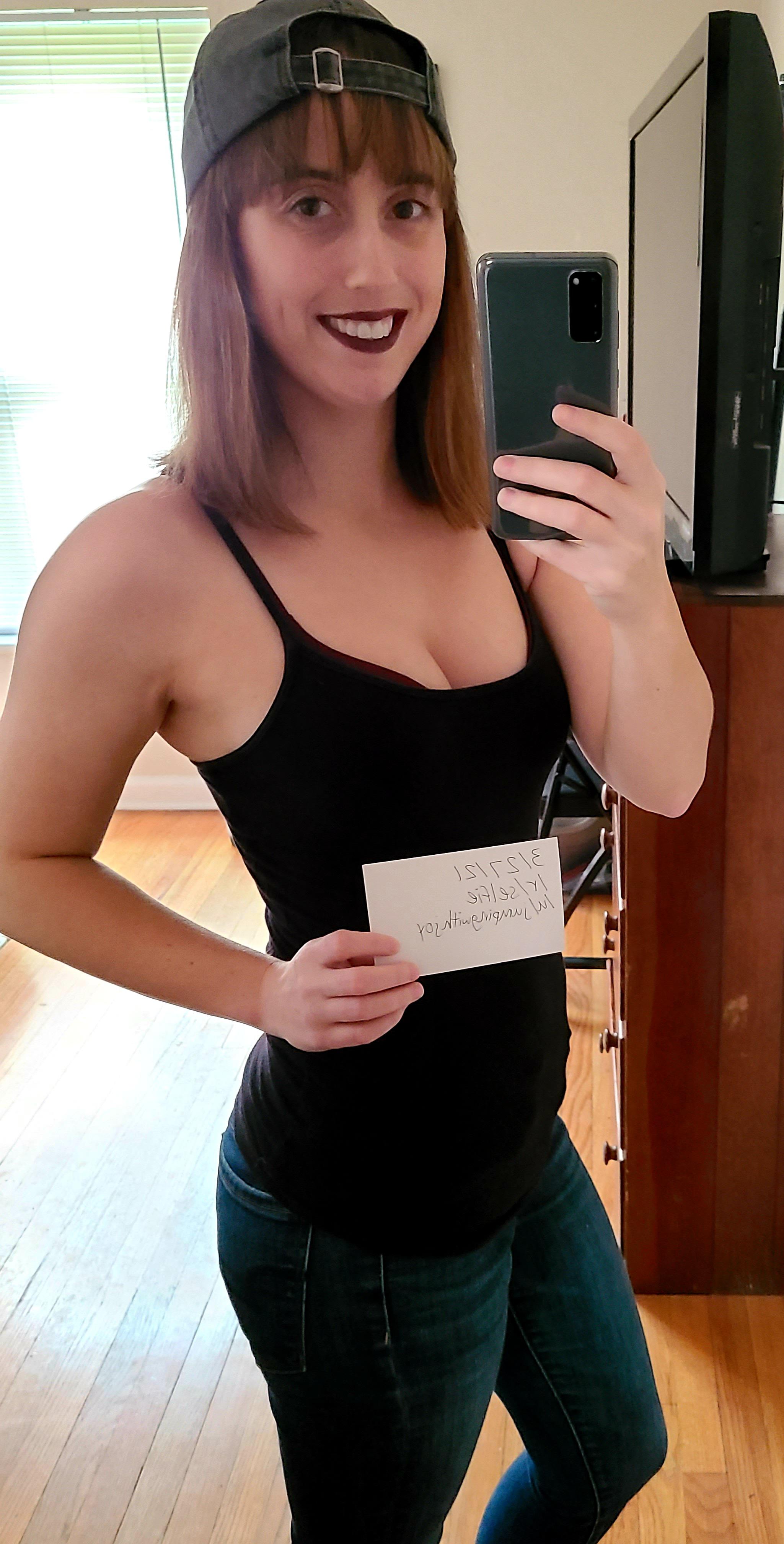 Verification Selfie 😊 [25f] Scrolller