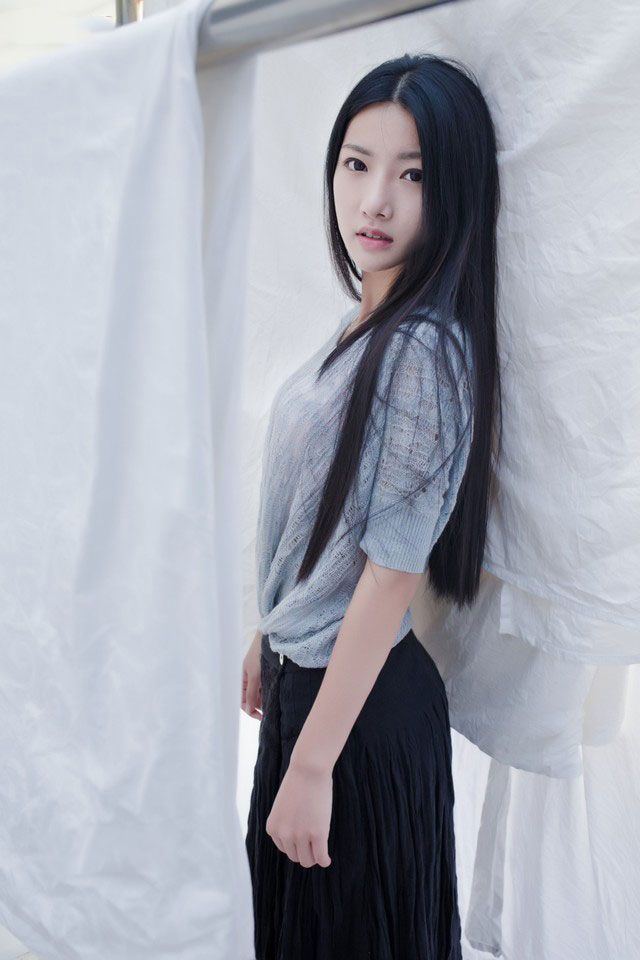 White Sheets | Scrolller