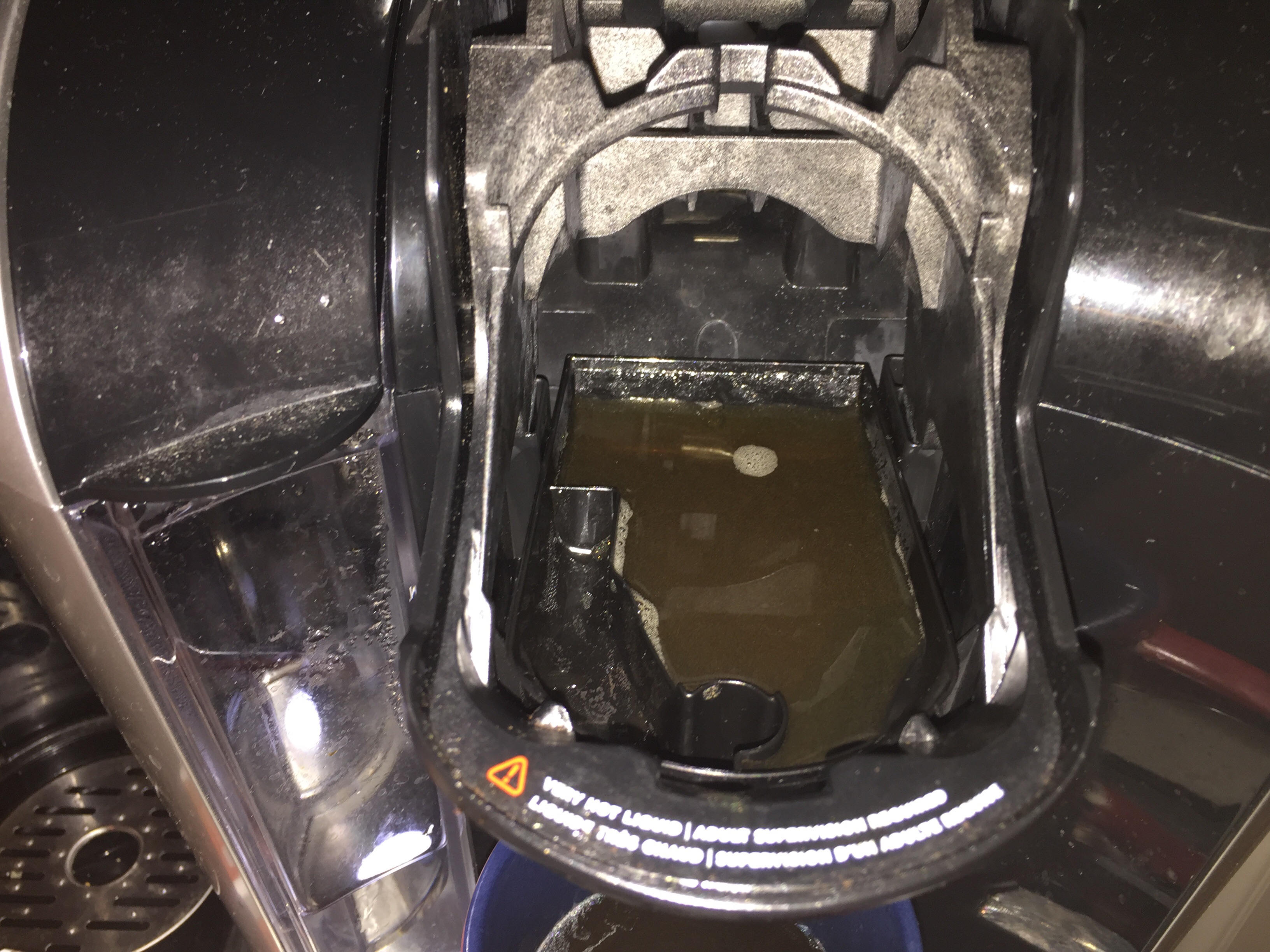 Why does this reservoir fill up? Constant drips after brewing cup