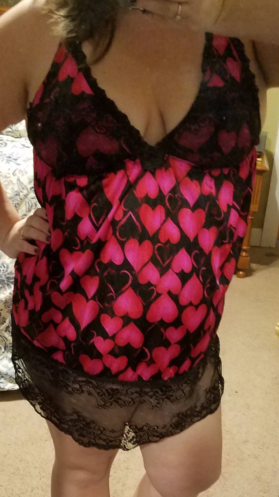 Wife looking for a few good men give us a shout kid free all night