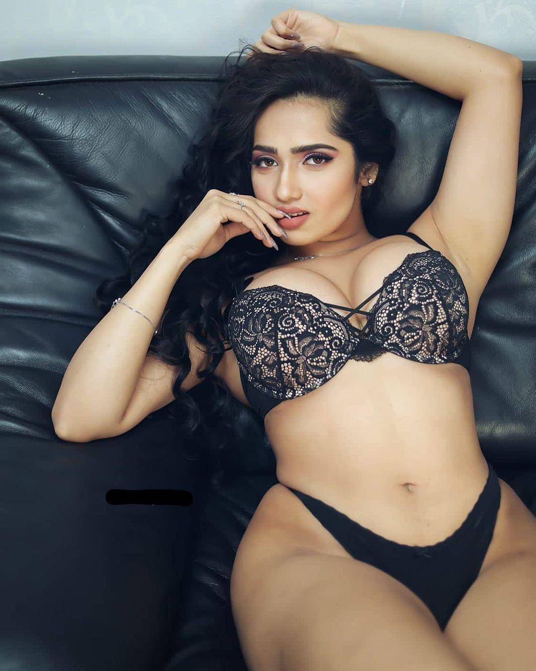 Wish Aditi Mistry Trapped My Dick Between Her Humongous Thighs Scrolller