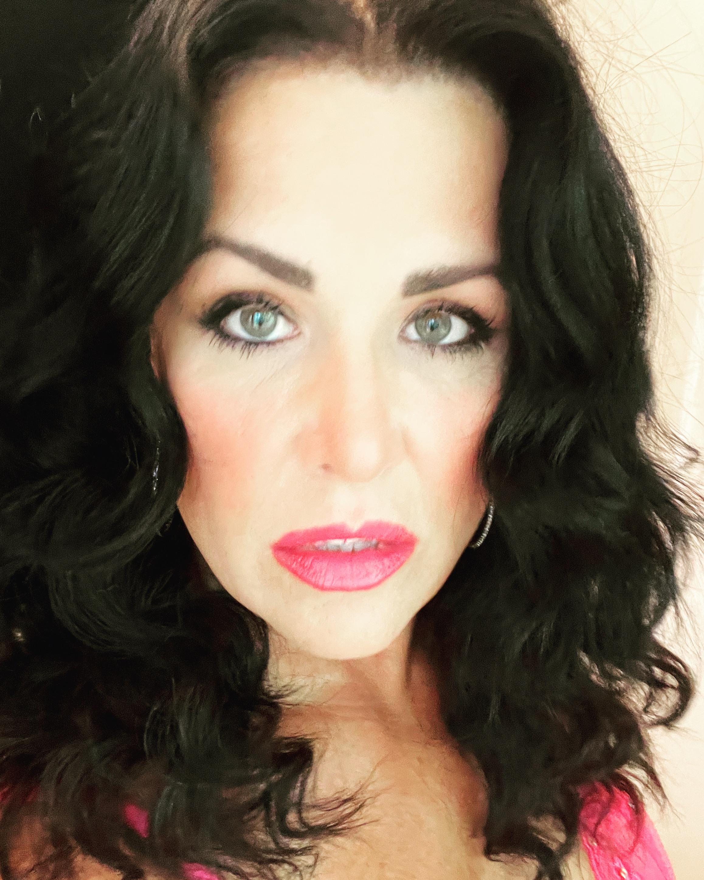 Ava Louise'S Nsfw Anniversary Dress Reveal! - jx6rw12