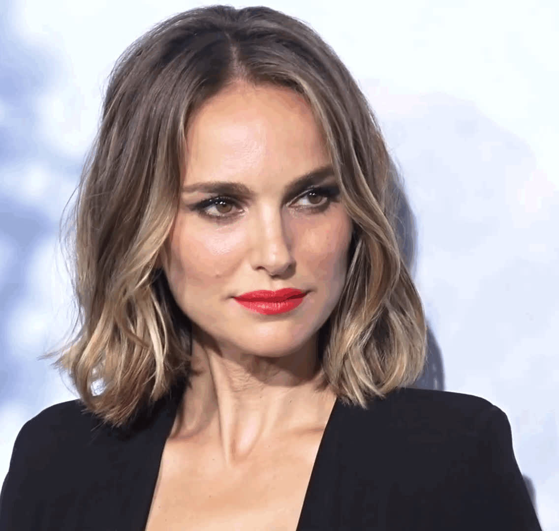 i-ve-watched-the-lucy-in-the-sky-premiere-more-than-the-actual-movie