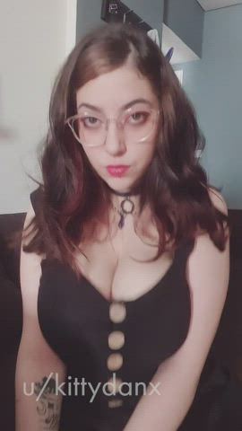 Big Tits Brunette Goth Huge Tits | Scrolller