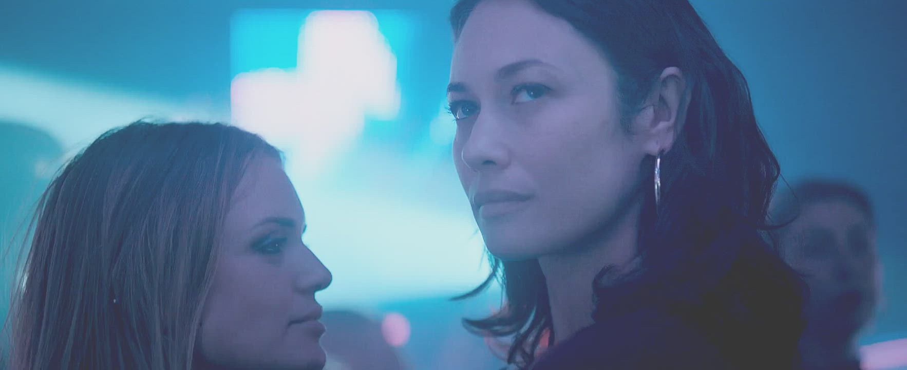 Olga Kurylenko And Marine Duvivier In Sentinelle Scrolller