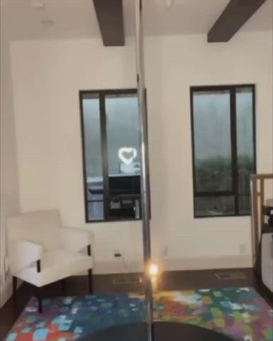 Silhouette Challenge Scrolller