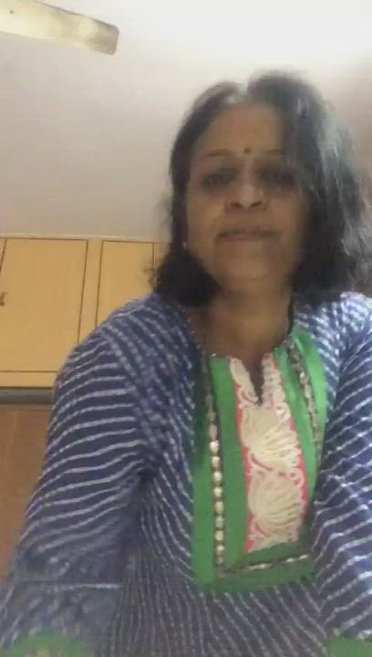 Mom strip show for young lovers Scrolller