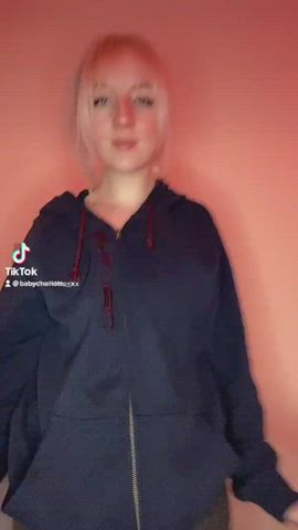 babychar17 | Scrolller