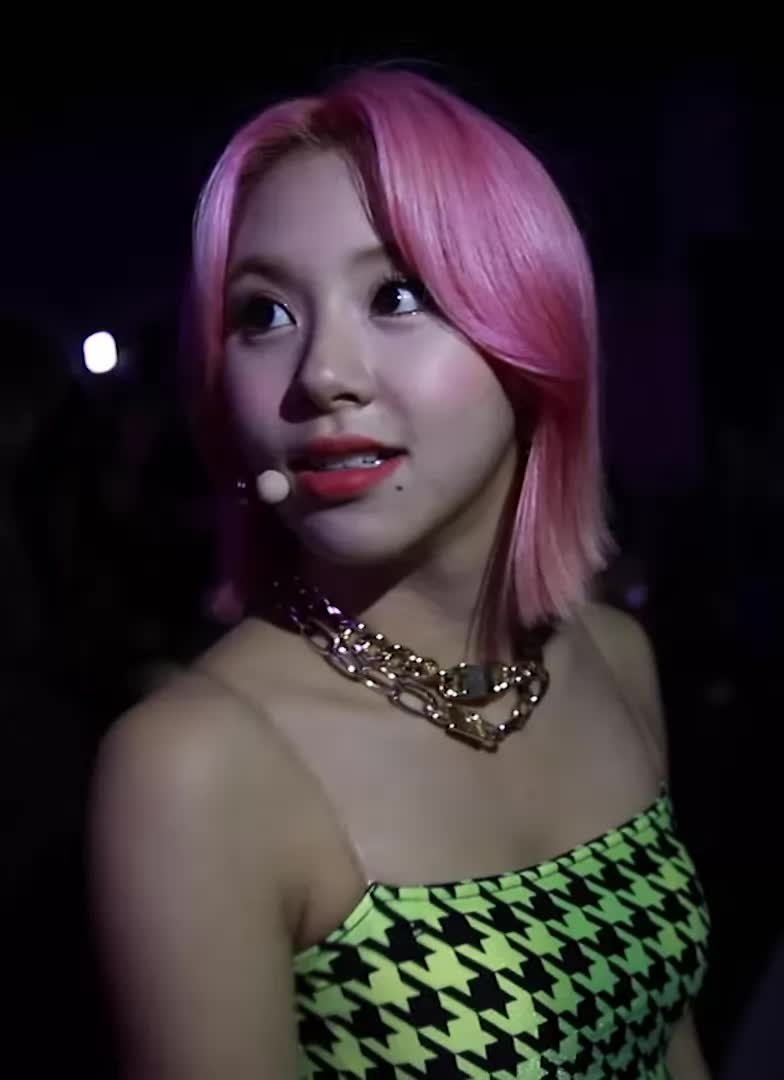 Chaeyoung - pink hair, yellow top, TWICE TV FANCY Comeback Week #2