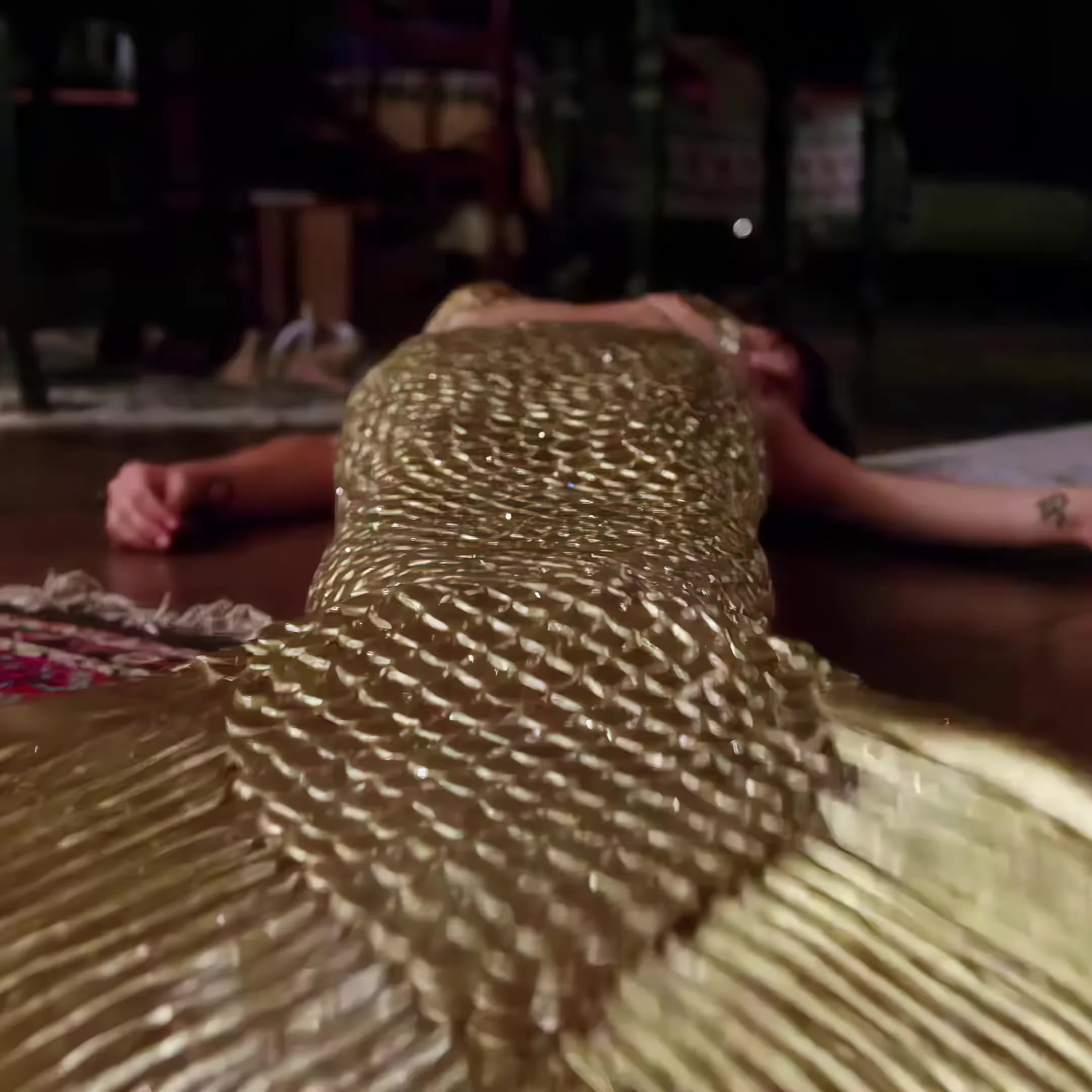 Alyssa Milano mermaid plots in Charmed | Scrolller