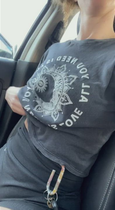 Little Public Car Titty Flash F Milf Someone Definitely Saw Me X Scrolller